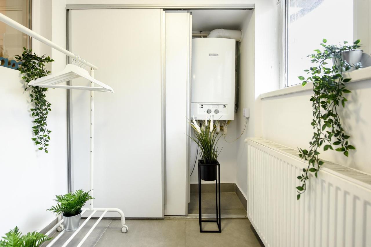 Spacious 1Br In The City Center - Amazing For Extended Stays 부쿠레슈티 외부 사진