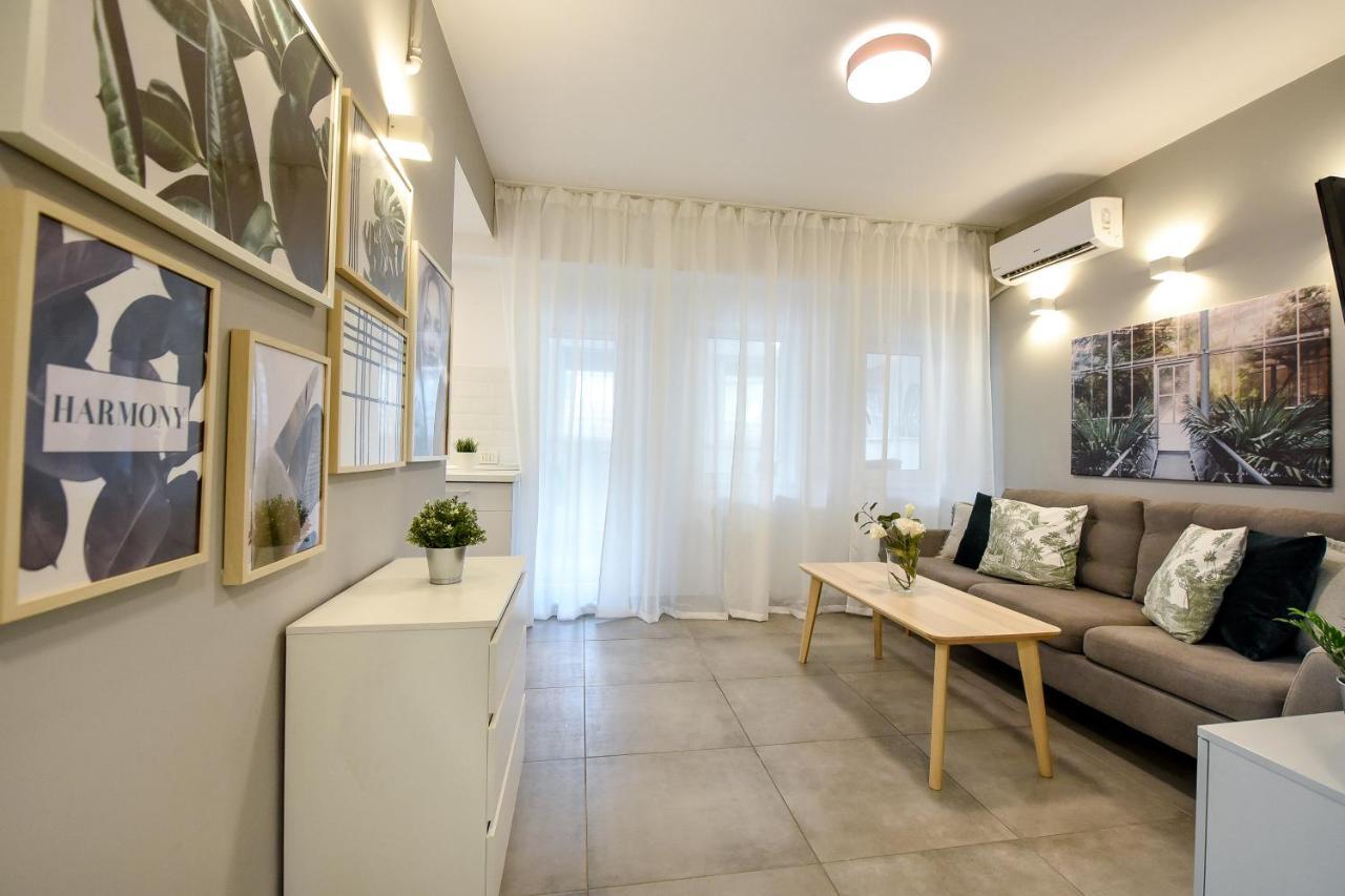 Spacious 1Br In The City Center - Amazing For Extended Stays 부쿠레슈티 외부 사진