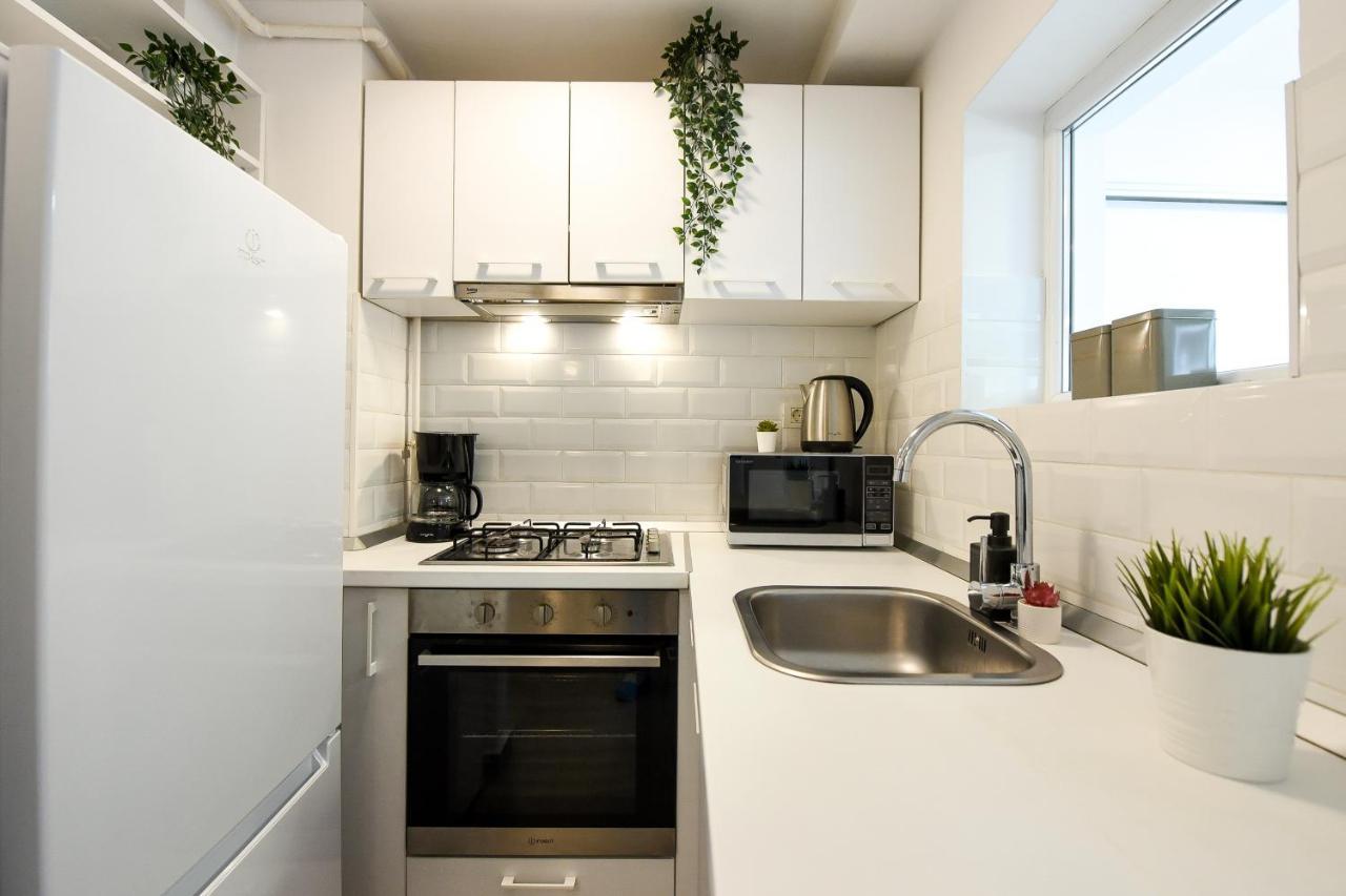 Spacious 1Br In The City Center - Amazing For Extended Stays 부쿠레슈티 외부 사진